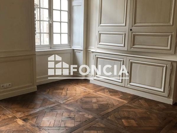 Location Appartement 4 pièces 111.5 m² - 3 PLACE DU PARLEMENT Rennes 35000