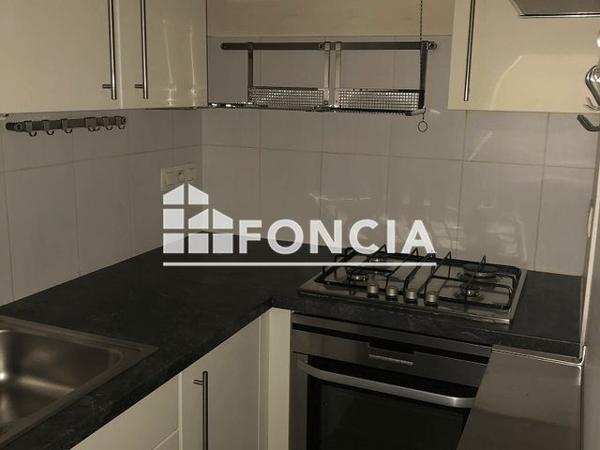 Location Appartement 4 pièces 111.5 m² - 3 PLACE DU PARLEMENT Rennes 35000