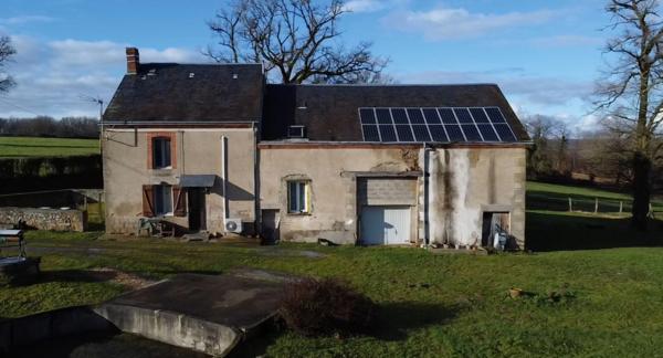 Maison à vendre 154 m² grange dépendances terrain 3400 m² 6 BONNAT (23)