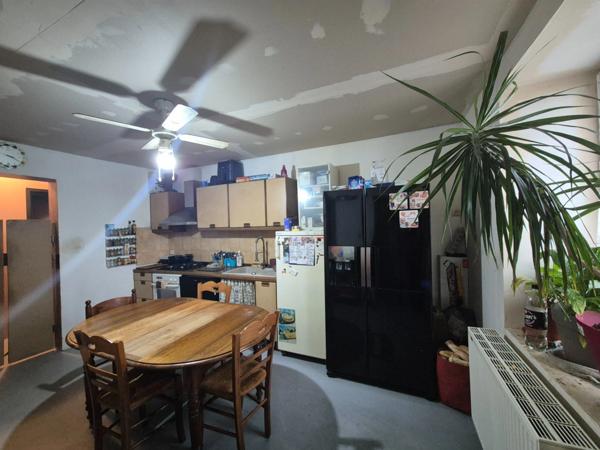 Maison à vendre 154 m² grange dépendances terrain 3400 m² 6 BONNAT (23)