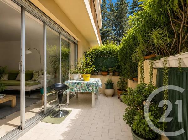 Appartement F1 à vendre  1 pièce - 29,77 m 2   NICE  - 06
