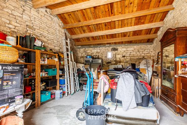 Ancien chai et son jardin champêtre