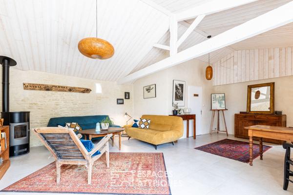 Ancien chai et son jardin champêtre