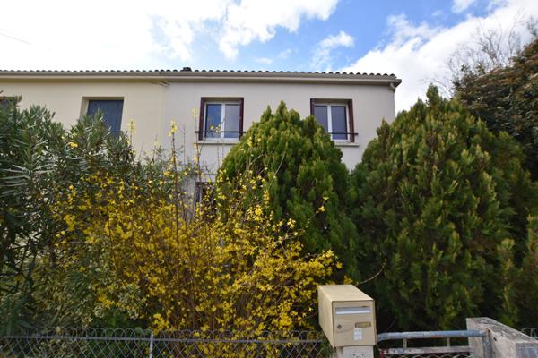 **Maison à vendre rive gauche de Bergerac ? Potentiel à exploiter !**