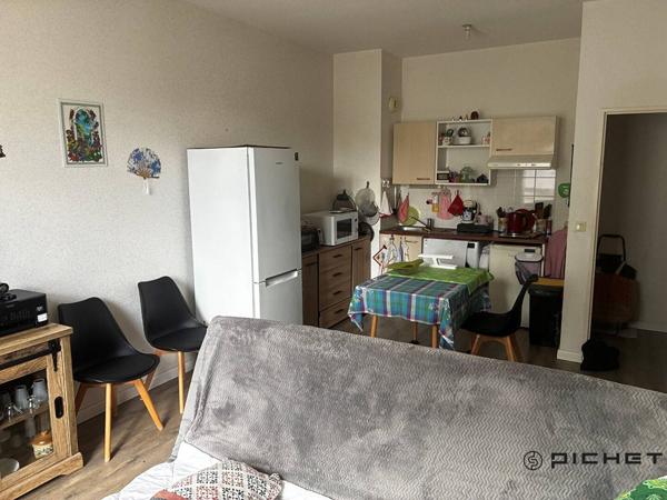 Appartement 2 pièces 42 m² BLOIS - 41000