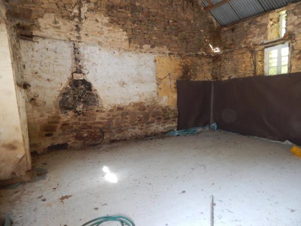 Maison à rénover avec jardin 611 m2