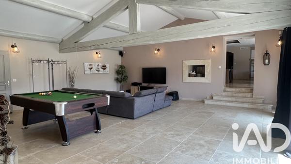 Maison à vendre 11 pièces 275 m² Carpentras