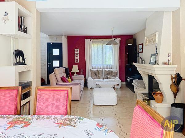 Maison à vendre Saint Herblain - 5 pièces, 110m² avec 4 chambre(s) à 385 000€ - AJP Immobilier Saint Herblain