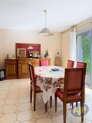 Maison à vendre Saint Herblain - 5 pièces, 110m² avec 4 chambre(s) à 385 000€ - AJP Immobilier Saint Herblain