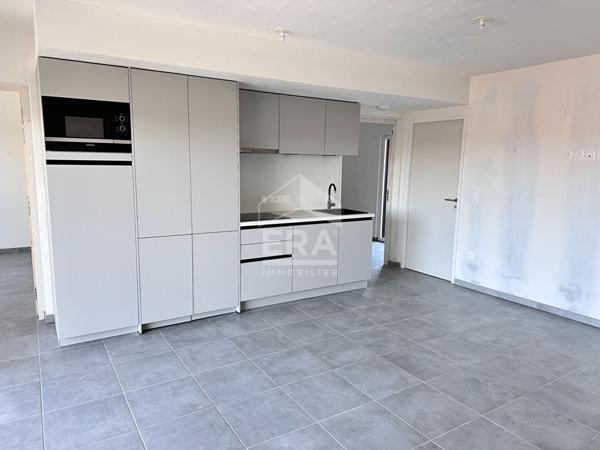 Appartement récent secteur plage.