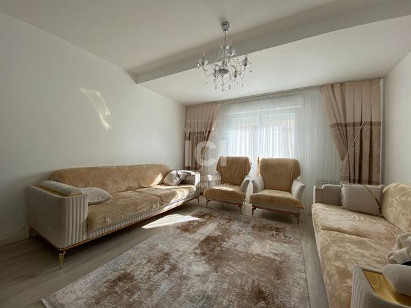 Maison - 4 pièces - 90 m²