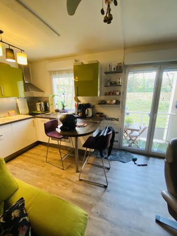 Marseille (13004) 13004 Limite 13012 - Chartreux / Montolivet: appartement de 54m² en vente 174 000 €