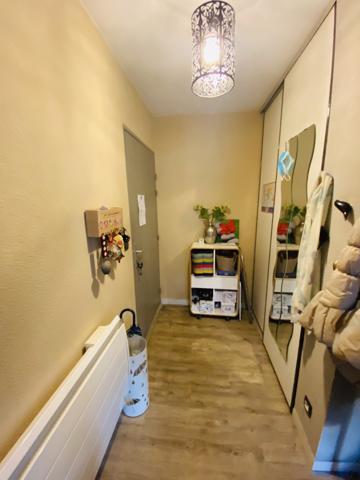 Marseille (13004) 13004 Limite 13012 - Chartreux / Montolivet: appartement de 54m² en vente 174 000 €