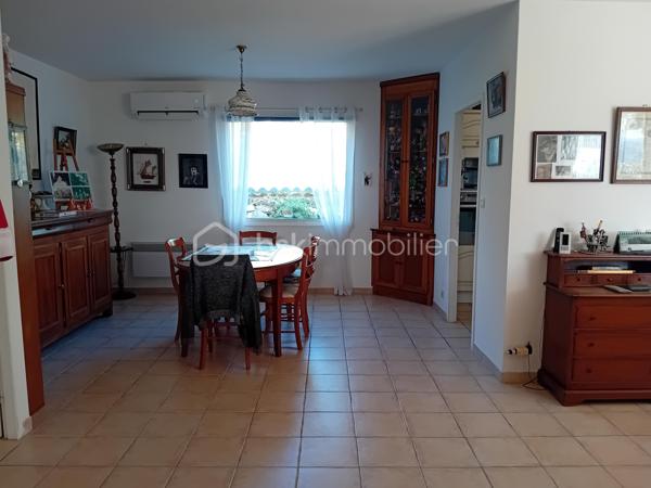 Maison de village de 117 m²