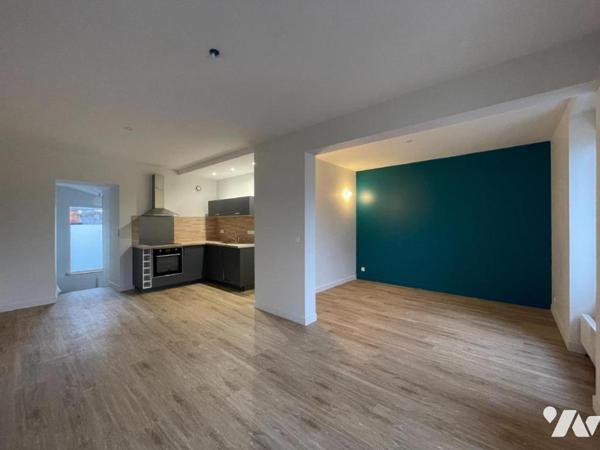 DINARD CENTRE - T3 de 46m² orienté EST OUEST - 1er étage d'une petite copropriété