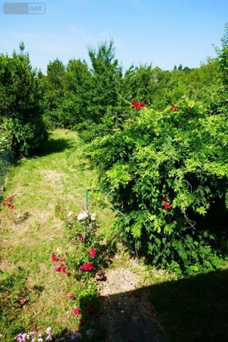 Maison de ville à vendre à Saint-Gaultier dans l'Indre (36800), ref : 037/2189