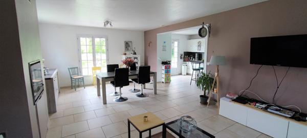 Maison de 198 m2 avec 6 chambres