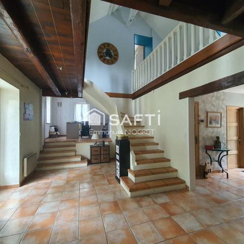 Magnifique maison T8 avec 3600 m² de terrain