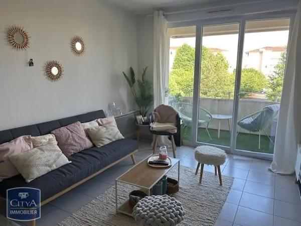 Appartement à louer 2 pièces 36.63m² Poitiers (86000)