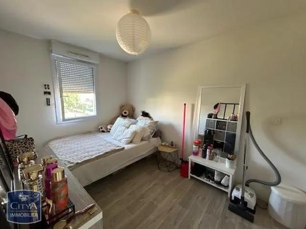 Appartement à louer 2 pièces 36.63m² Poitiers (86000)
