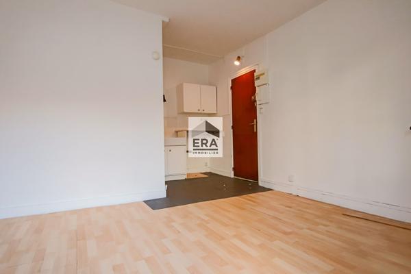 Studio de 19m2 ien étage avec ascenseur - idéalement placé - Paris 5ème  -
