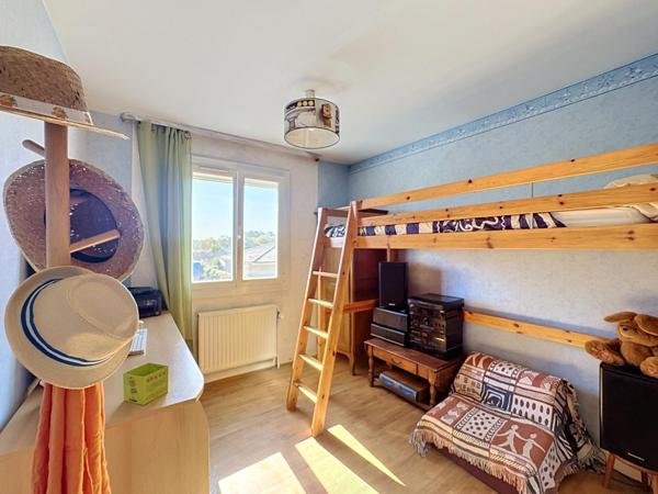 LUDRES – MAISON INDÉPENDANTE 5 CHAMBRES AVEC JARDIN