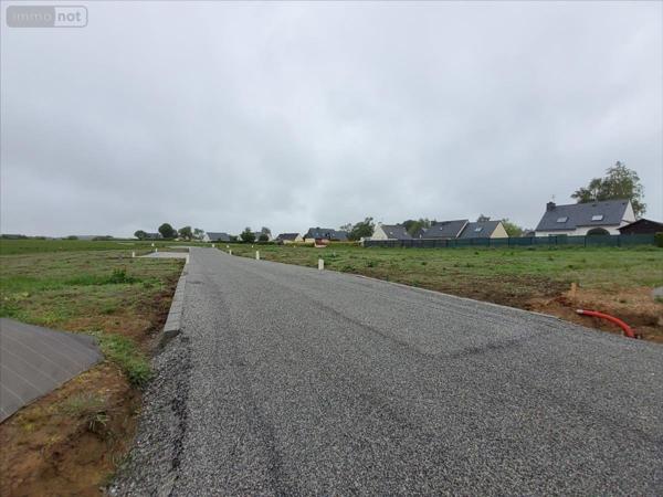 Terrain à Batir à vendre à Plounévézel dans le Finistère (29270), ref : 29066-915240