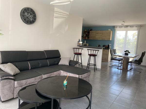 Location Maison de luxe La Vicomté-sur-Rance 4 Pièces 76.12 m²