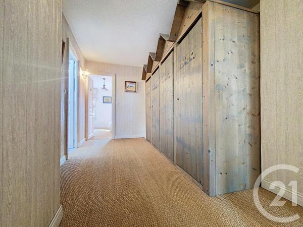 Maison à vendre  7 pièces - 203,97 m2 ROCHEFORT - 17