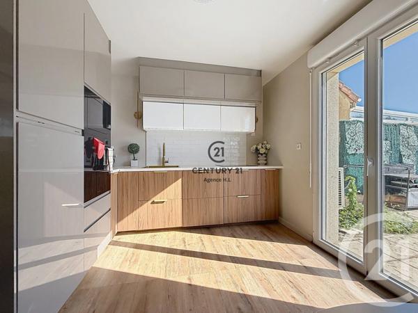 Maison à vendre  8 pièces - 123,25 m 2   COURTRY  - 77