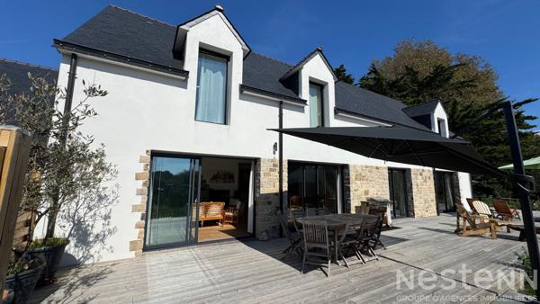 SAINT-PIERRE-QUIBERON - Vente maison contemporaine de plus de 200 m² à deux pas des plages