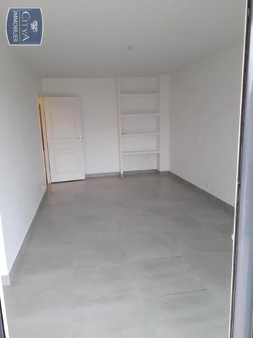 Appartement à louer 2 pièces 50.1m²