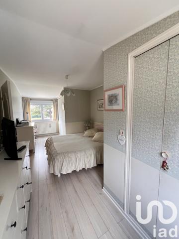 Maison 6 pièces de 120 m² à Savigny-le-Temple (77176)