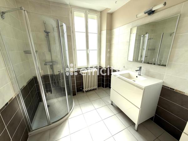 Maison 6 pièces - 160 m²