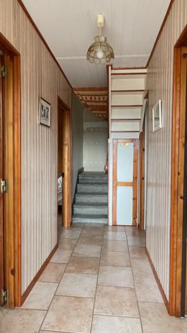 Maison
                                                                                                                                                                                                                                                                                                                        7 pièce(s)                                                                                                                                                                                                          5 chambre(s)                                                                                                                                                                                                          139  m²