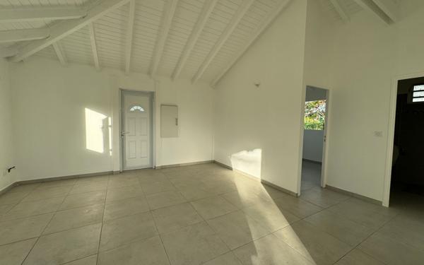 Maison à vendre    6 pièces •  Saint-François