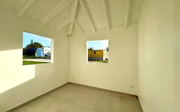 Maison à vendre    6 pièces •  Saint-François