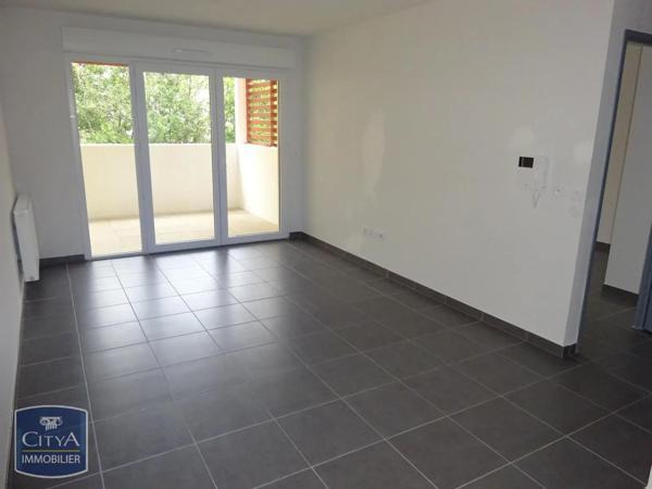 Appartement à louer 2 pièces 41.56m² Juvignac (34990)