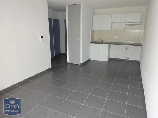 Appartement à louer 2 pièces 41.56m² Juvignac (34990)