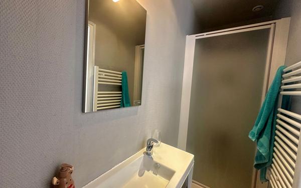 Maison à vendre    7 pièces •  Damville