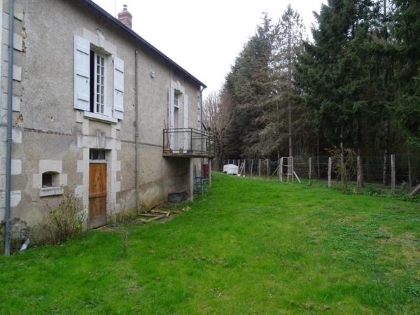 Maison de ville à vendre à Baudres dans l'Indre (36110), ref : 36019/771