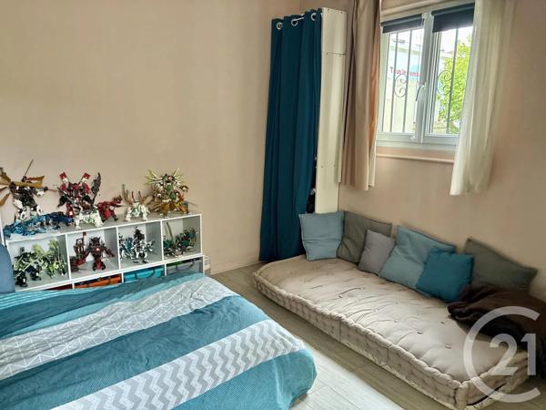 Maison à vendre  4 pièces - 93,50 m 2   ORMESSON SUR MARNE  - 94