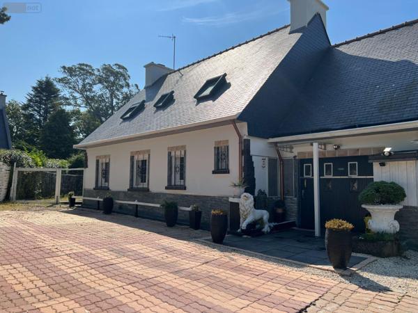 Maison individuelle à vendre à Gouesnach dans le Finistère (29950), ref : 16090/36