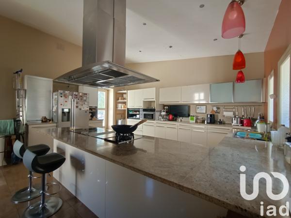 Maison à vendre 13 pièces 280 m² Ambleville