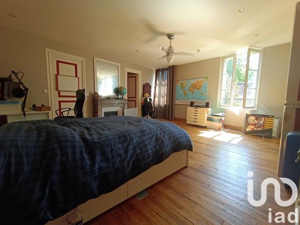 Maison à vendre 13 pièces 280 m² Ambleville