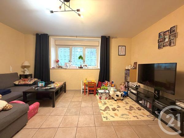 Appartement F4 à vendre  4 pièces - 96 m2 SAONE - 25