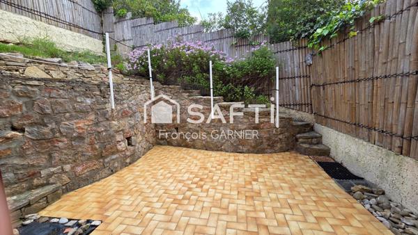 Bandol, Maison T4 d'environ 70 m² au calme.