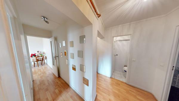 Appartement lumineux de 55 m2 avec 2 chambres au 7e etage avec ascenseur - Ivry-sur-Seine