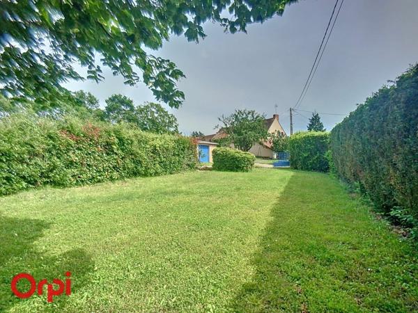 Maison à vendre    3 pièces •  Villefranche-d'Allier