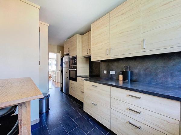 Appartement 4 pièces de 91.93 m² - Saint-Germain-en-Laye